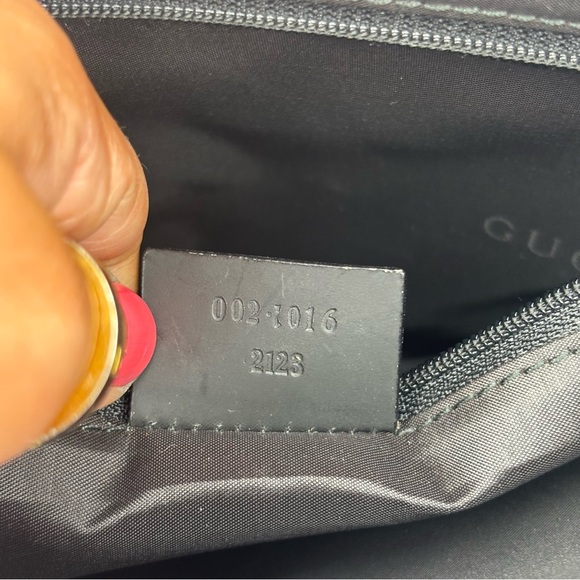 Gucci Bamboo Handle Satchel Black Interior with Logo Detail✨ - Picture 9 of 11